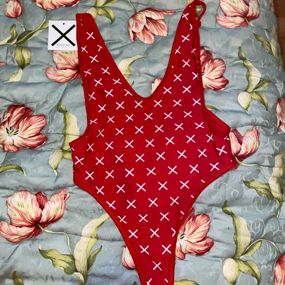 Boutine LA one piece. Size S.